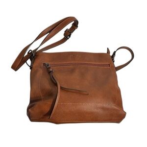 Realer Women’s brown crossbody purse. 12”x10”. Gray lining. Shoulder Strap.